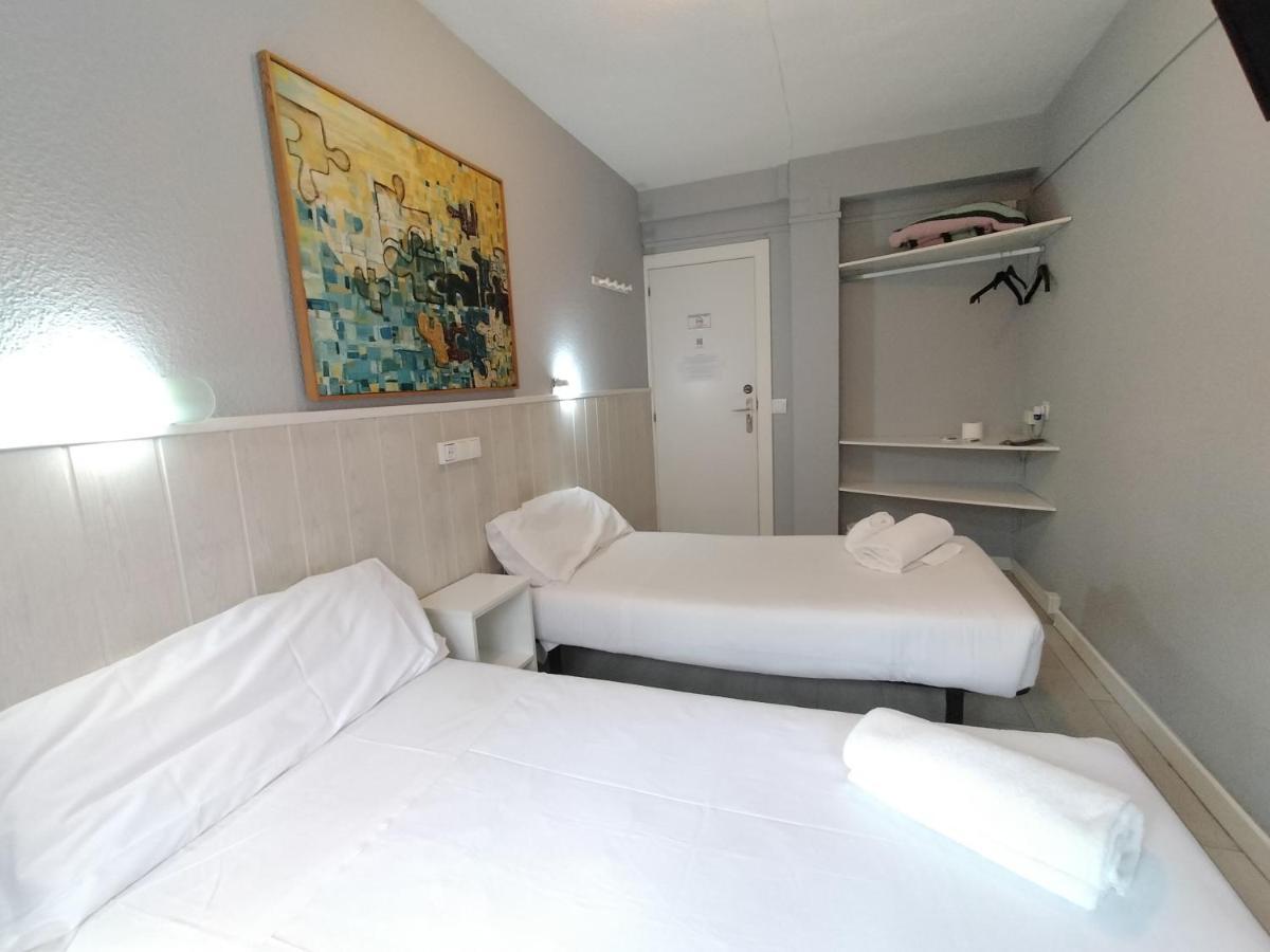 Hostal Albero By Gaiarooms Salamanca Exterior photo